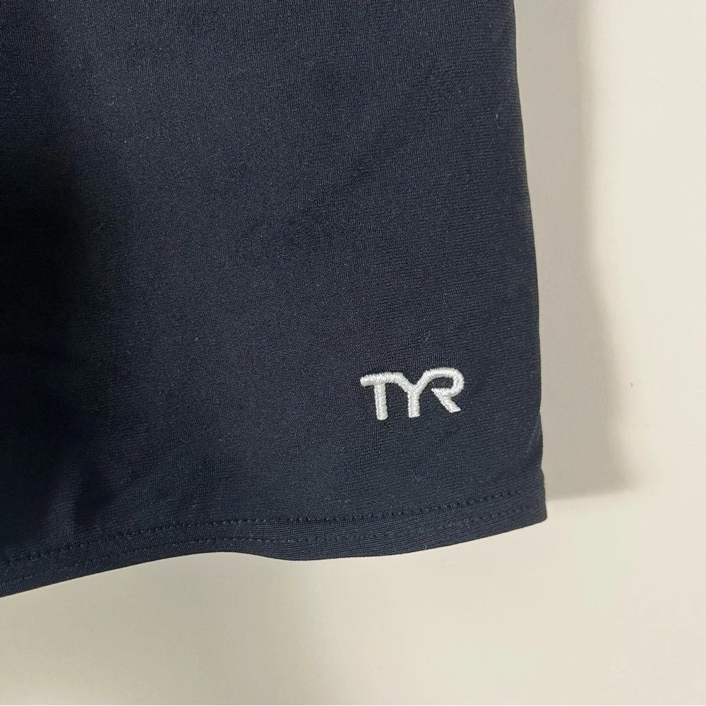 TYR Boys Durafast Elite Jammer Swimsuit Solid Black Swim Size 26****